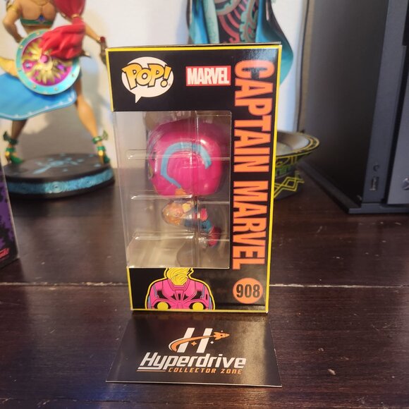 Captain Marvel Blacklight Funko Pop! Vinyl Figure #908 - Picture 2 of 8